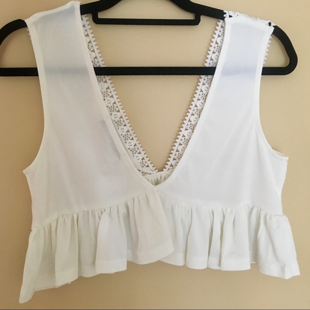 Deep V Neck Sleeveless Ruffle Crop Top - White - Picture 6 of 8